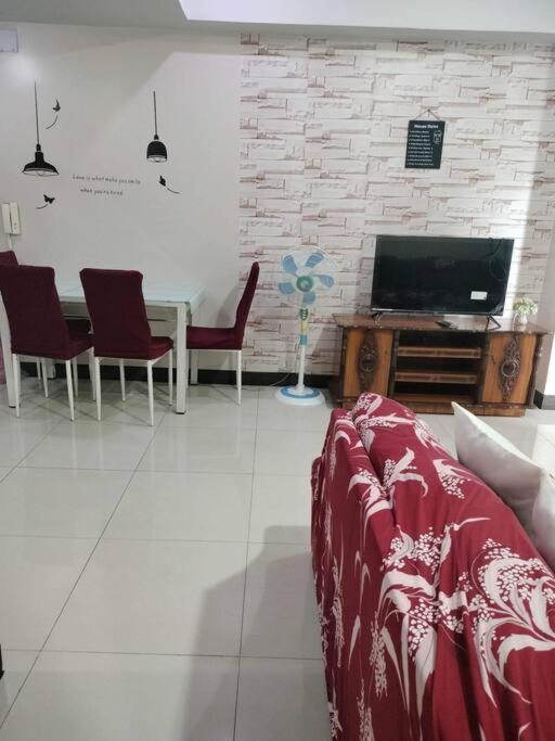 Cubao Manhattan Heights, Unit 8Bc Tower B, 1 Br Manila Eksteriør billede