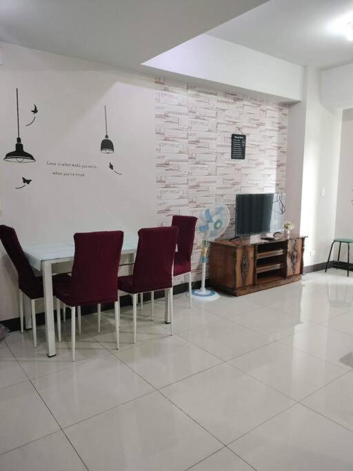 Cubao Manhattan Heights, Unit 8Bc Tower B, 1 Br Manila Eksteriør billede