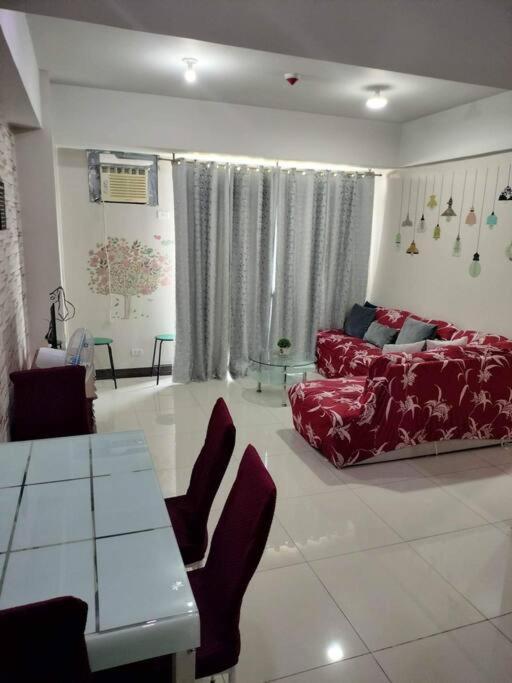 Cubao Manhattan Heights, Unit 8Bc Tower B, 1 Br Manila Eksteriør billede