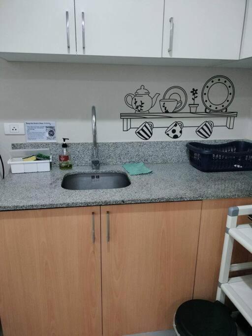 Cubao Manhattan Heights, Unit 8Bc Tower B, 1 Br Manila Eksteriør billede